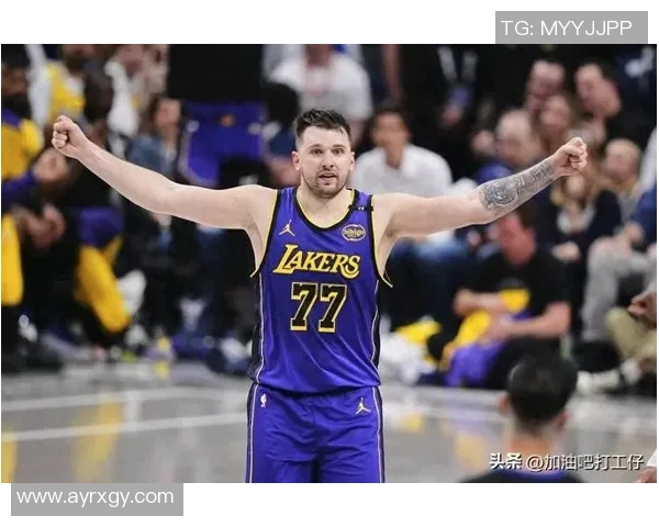 东契奇控制力+詹姆斯让权！里夫斯场均28.5分配得上全明星吗？